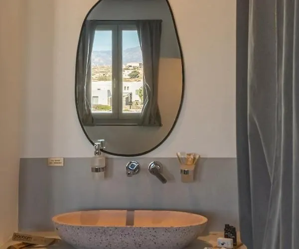 Ξενοδοχείο με διαμερίσματα Paros Cape