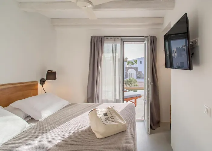 Paros Cape Ξενοδοχείο με διαμερίσματα Νάουσα