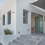 Paros Cape 4*