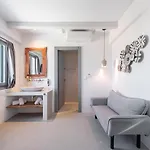 Paros Cape Apartmanhotel Náusza
