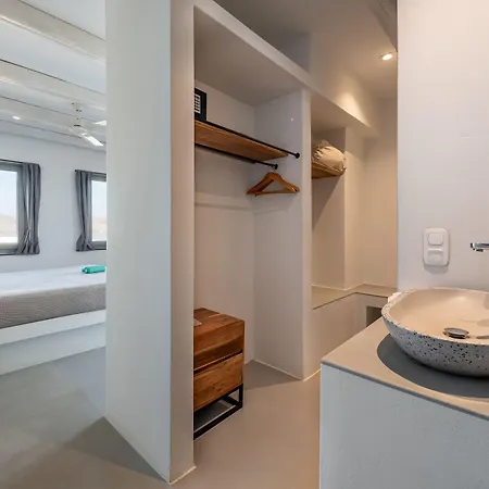 Apart Otel Paros Cape