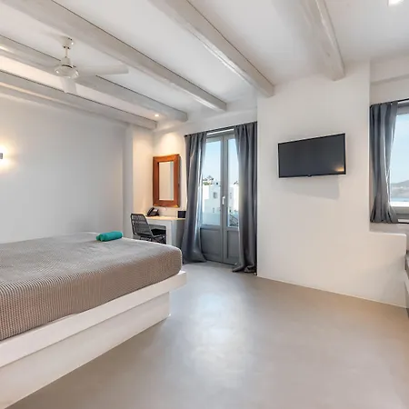 Paros Cape アパートホテル 4*